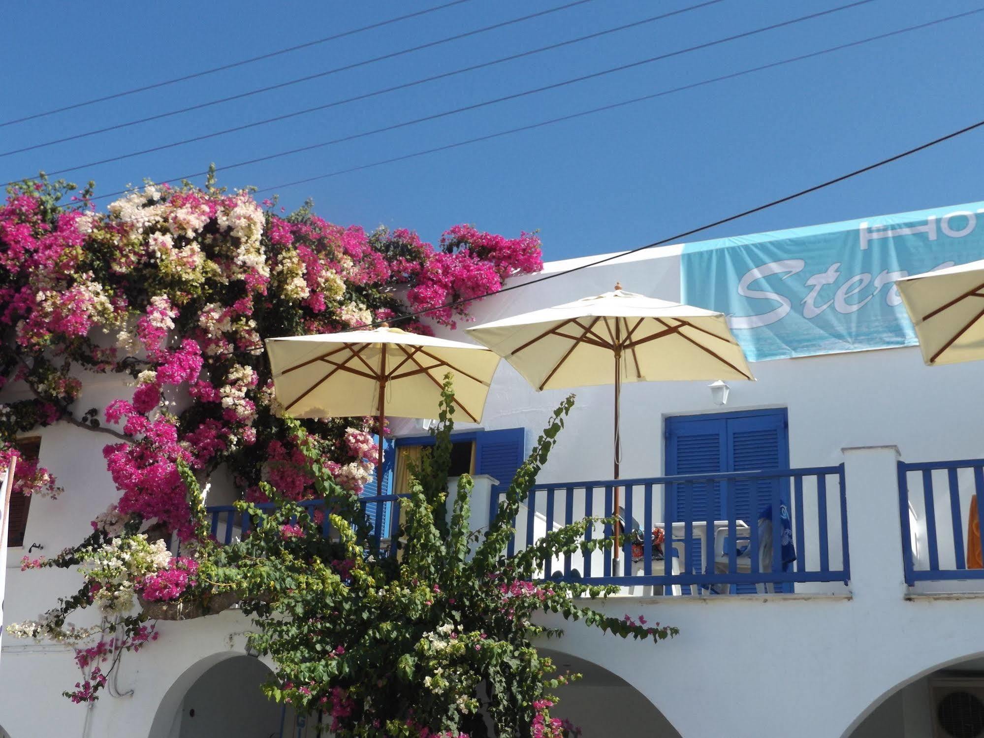 Stergia Hotel Parikia  Exterior photo